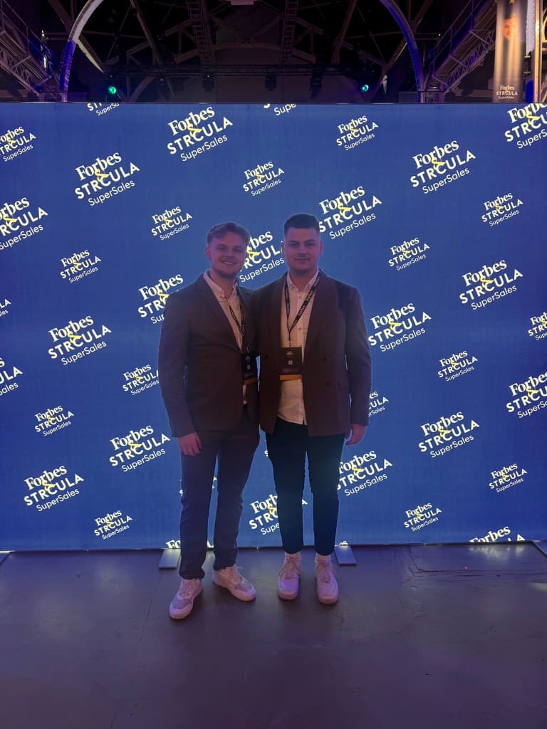 BeCode na konferenci Forbes o prodeji s Petrem Strčulou